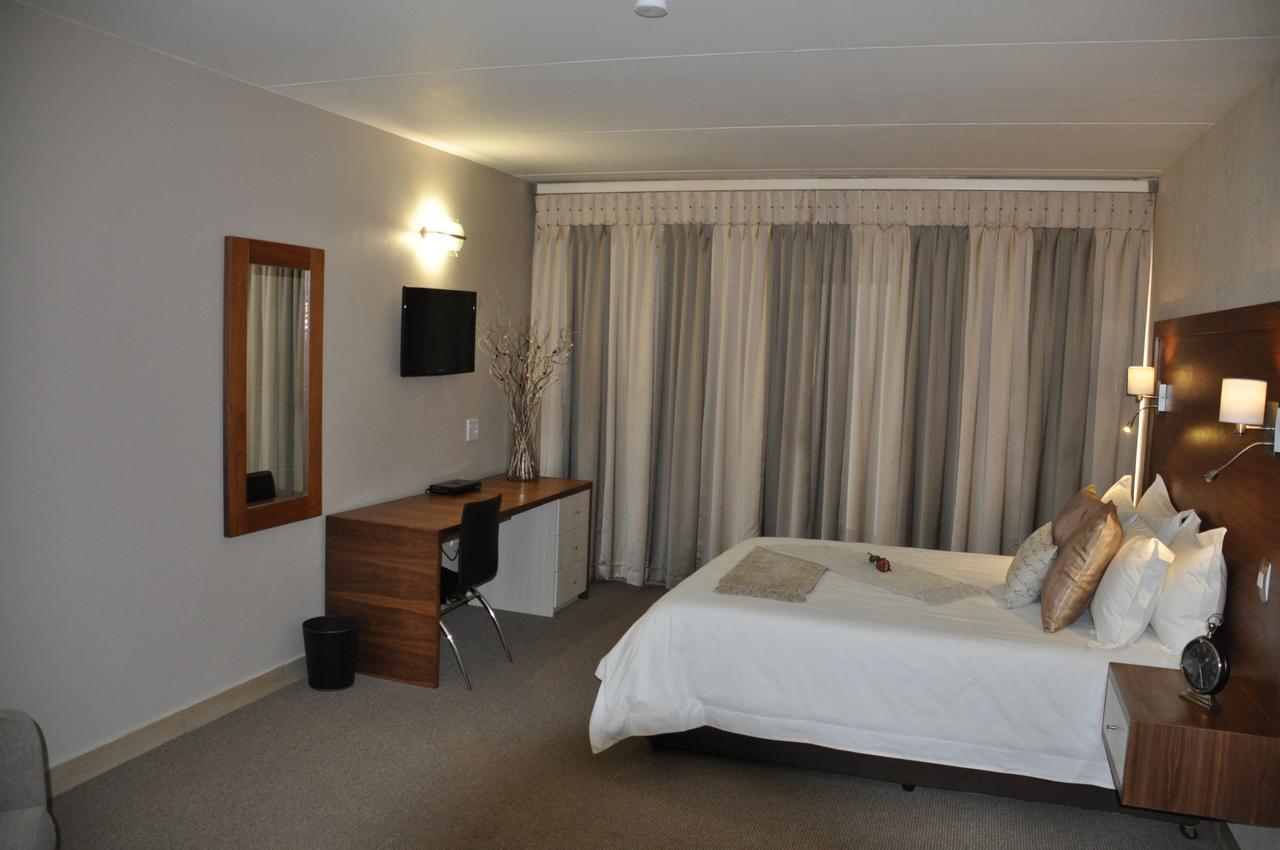 Merchant Business Class Hotel Henley on Klip Номер фото